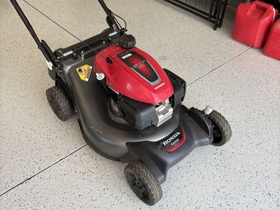 Honda HRN216 ( NEWEST MODEL )