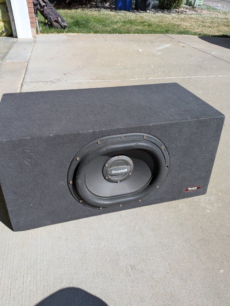 Subwoofer and Amp