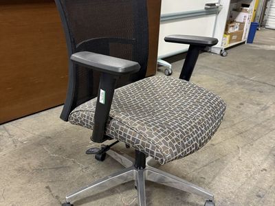 Global Vion Task Chair