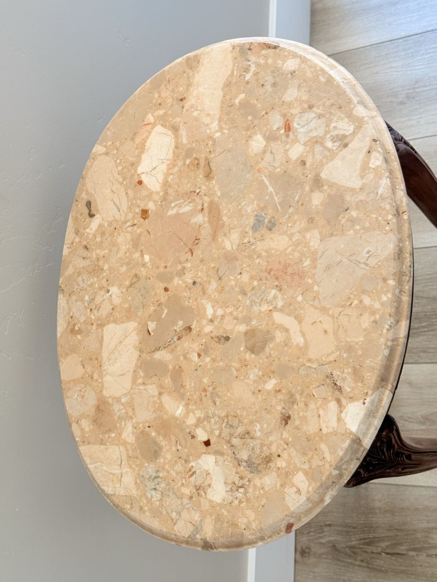 Main image 6
