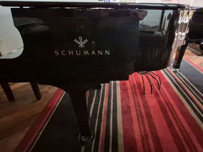 Grand piano