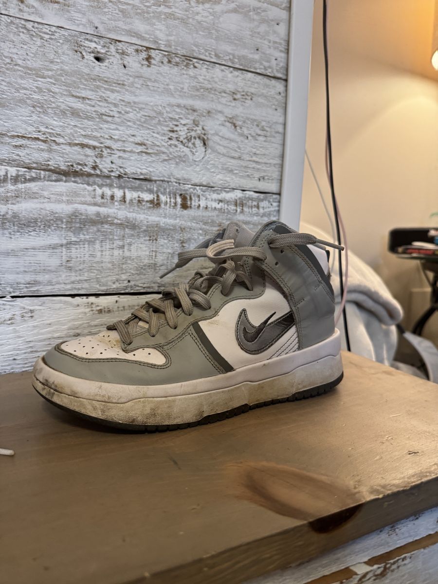 Nike Dunk High “Light Smoke Grey” – Youth Size 7