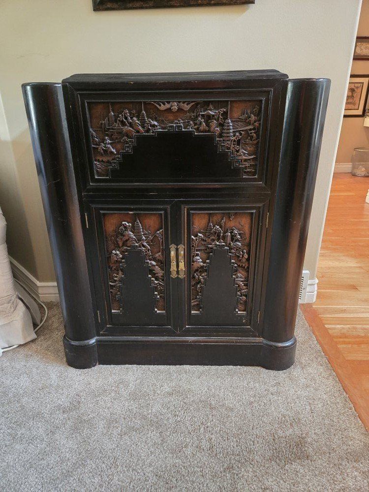Antique Chinese Bar