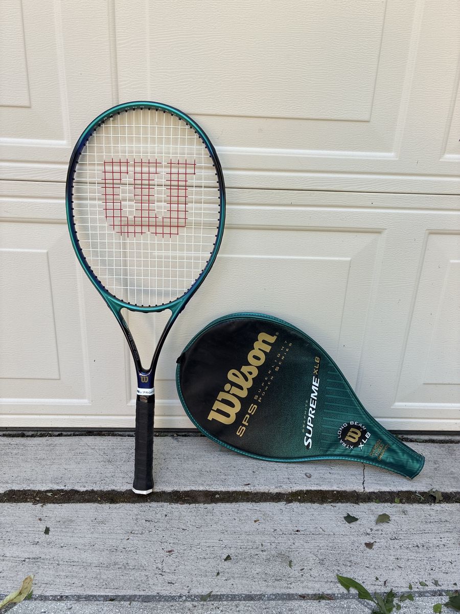Tennis racket