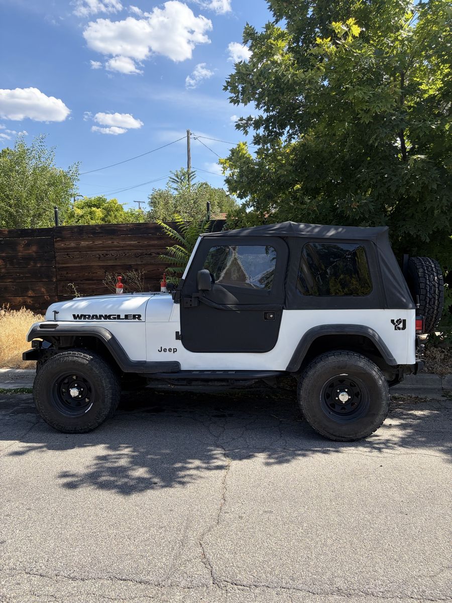1987 Jeep Wrangler Base