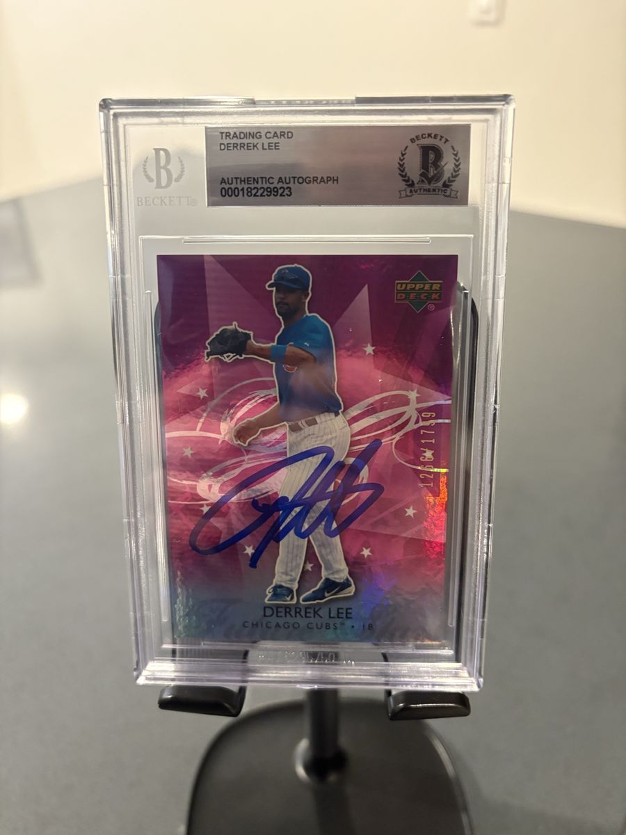Derrek Lee 2005 Upper Deck Stars Authentic Autograph Chicago Cubs Beckett Graded Trading Card