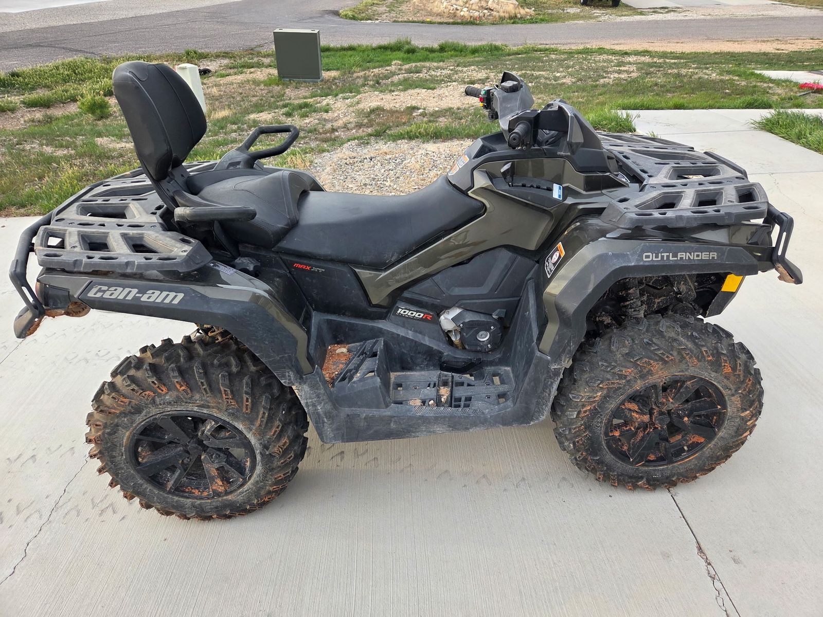 2021 Can-Am Outlander MAX XT 1000R