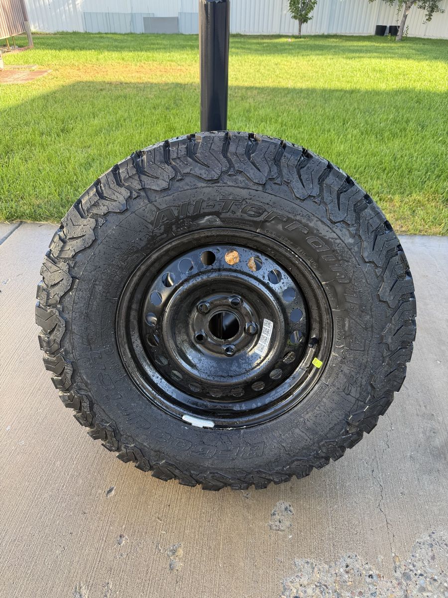 BFGoodrich KO2 285/70R17 Jeep Spare / Takeoff – $225 OBO