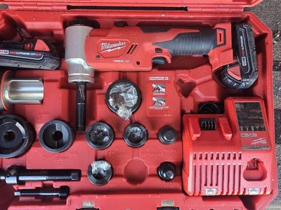 Milwaukee m18 punch out tool