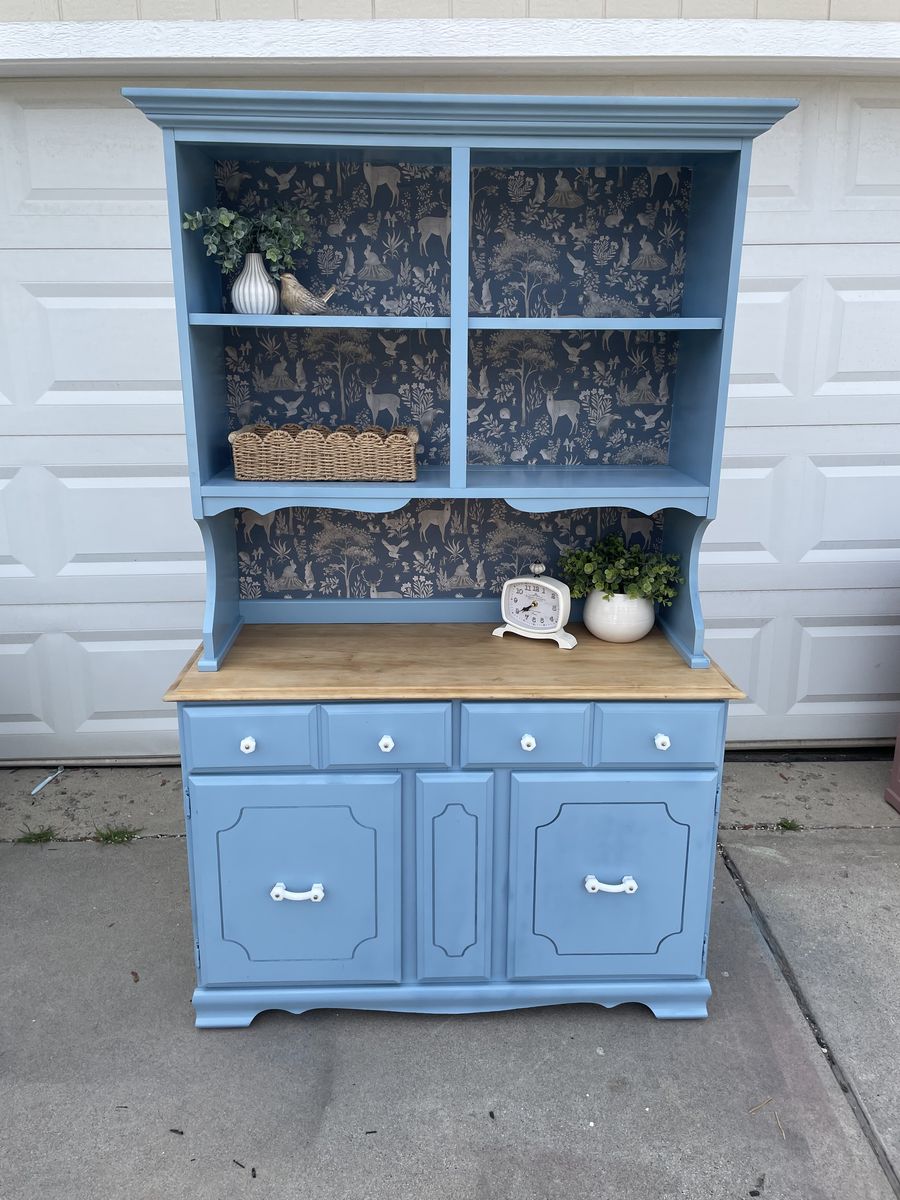 Blue Hutch