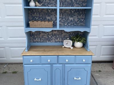 Blue Hutch