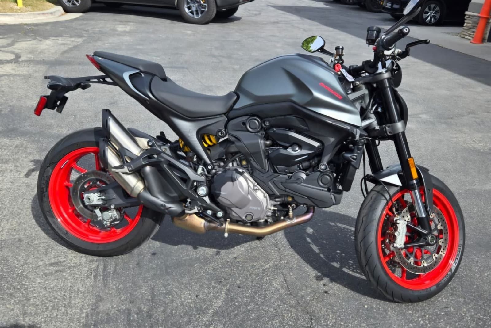 2022 Ducati Monster 937 LOW MILES!!! Excellent Condition