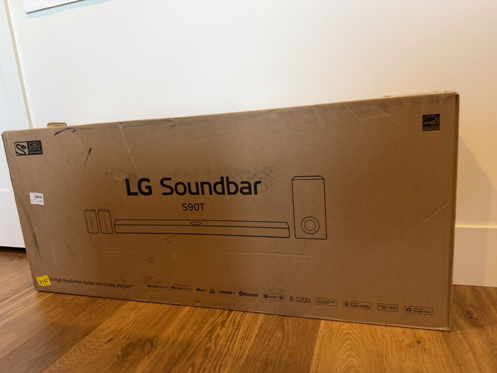 NEW LG soundbar and Surround Sound S90TR