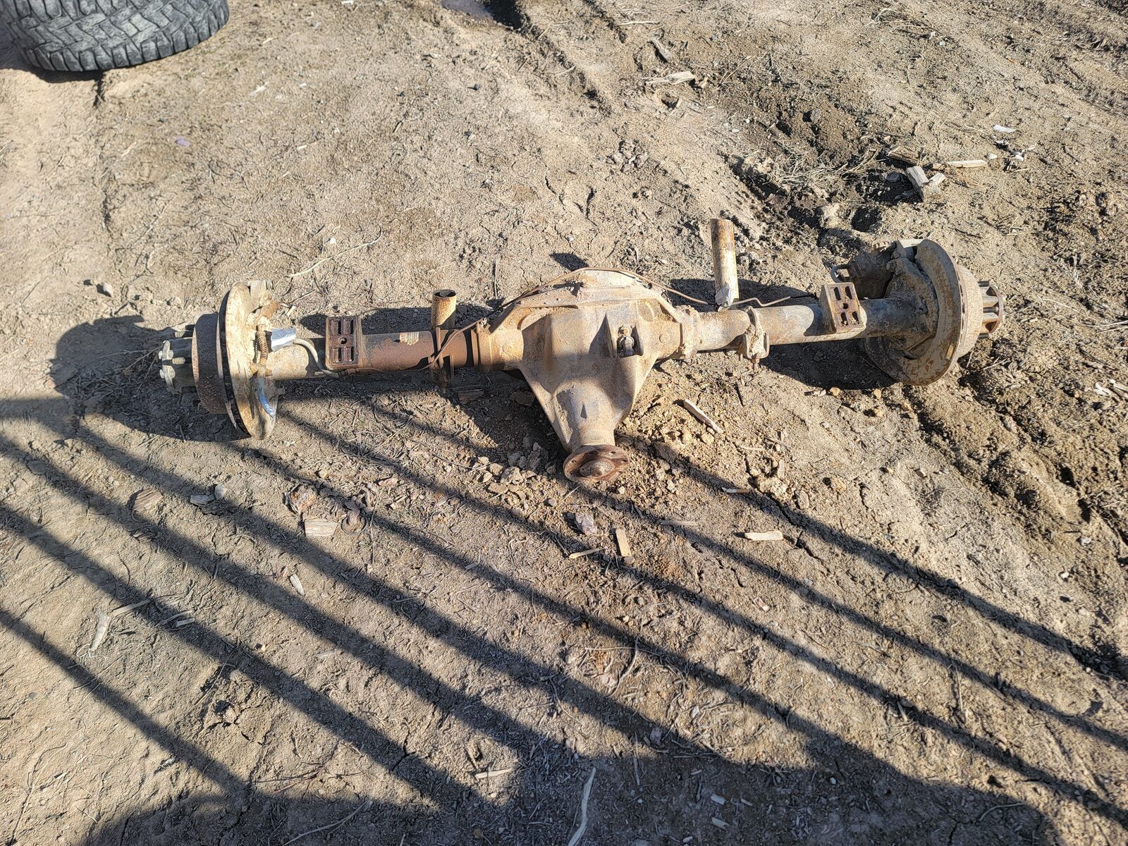 3.73 limited slip ford dana axles
