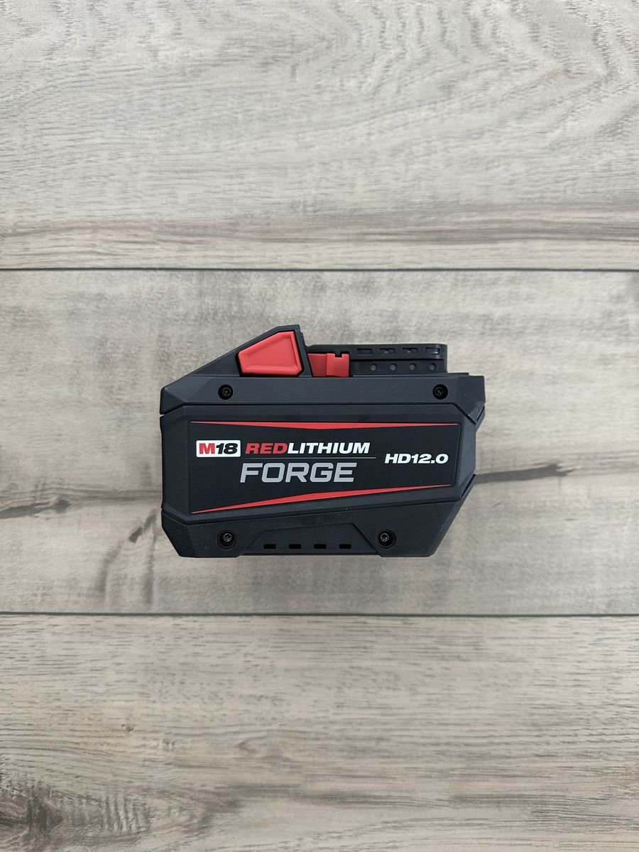 Milwaukee M18 12.9 Forge Batter