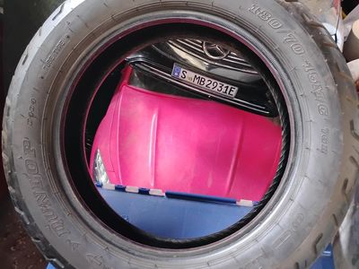 Dunlop 180/70-15 motorcycle rear tire Kawasaki Vulcan 900