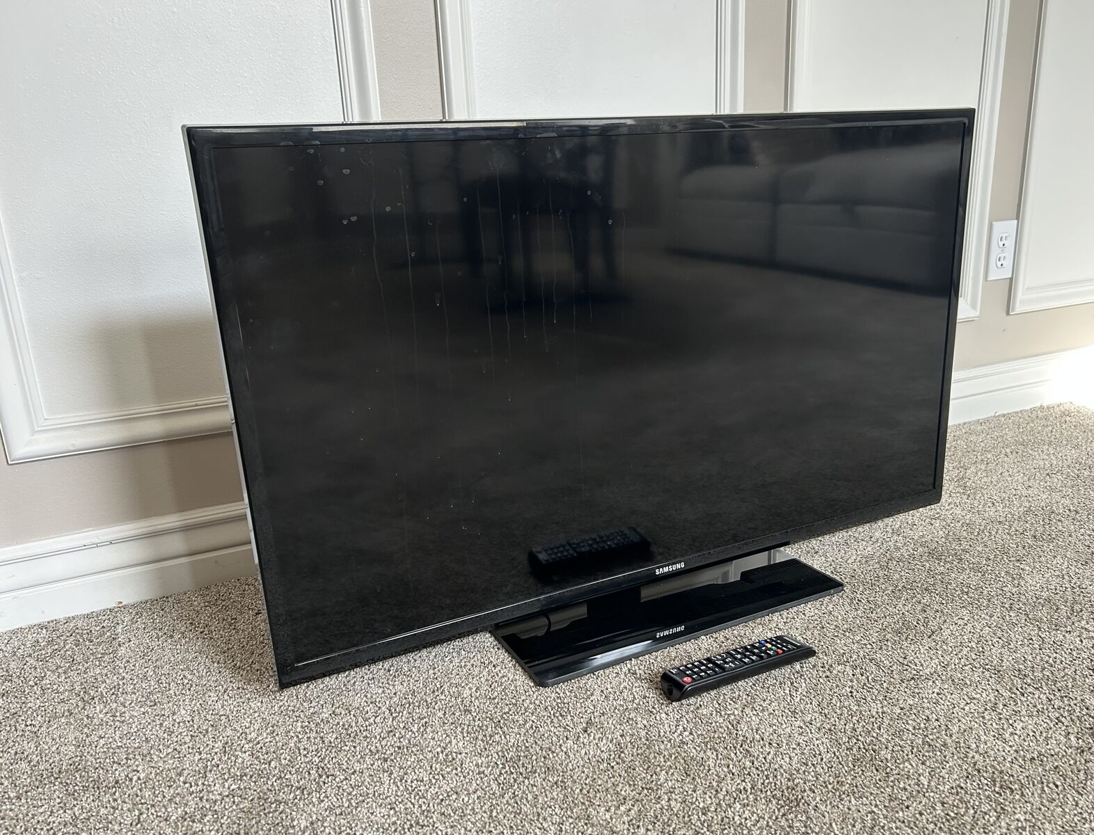 Samsung 40” LED TV