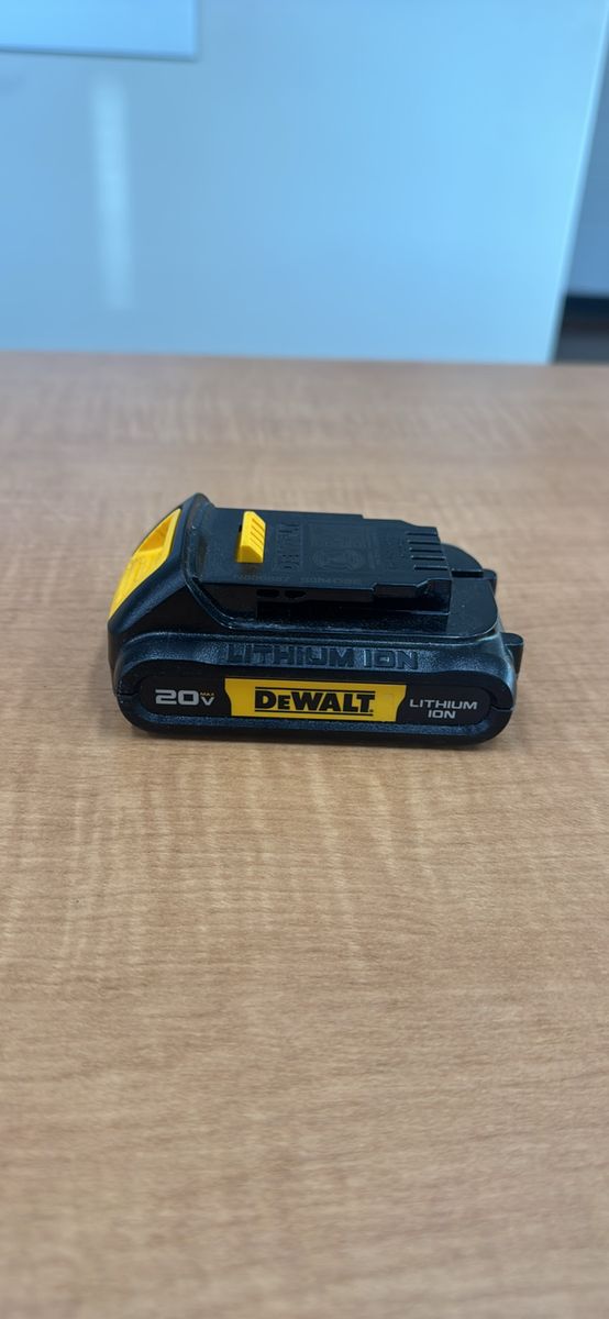 DEWALT 20V MAX Lithium-Ion 1.3Ah Battery Pack