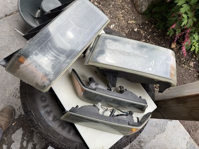 2004-2012 GMC Canyon Headlight Housings FREE