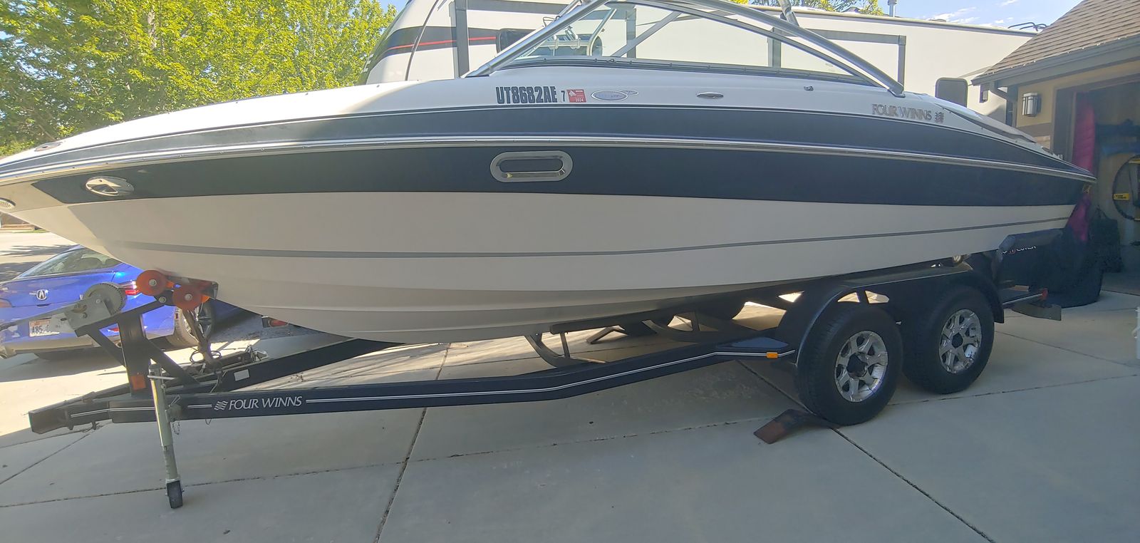 2006 Four Winn 240 Horizon bowrider
