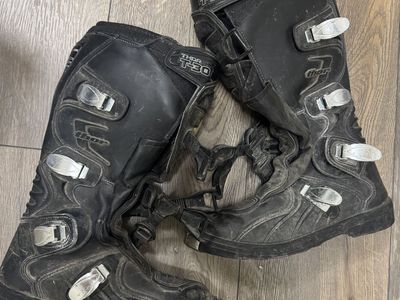 Thor T-30 Motorcycle Boots Size 9 Men