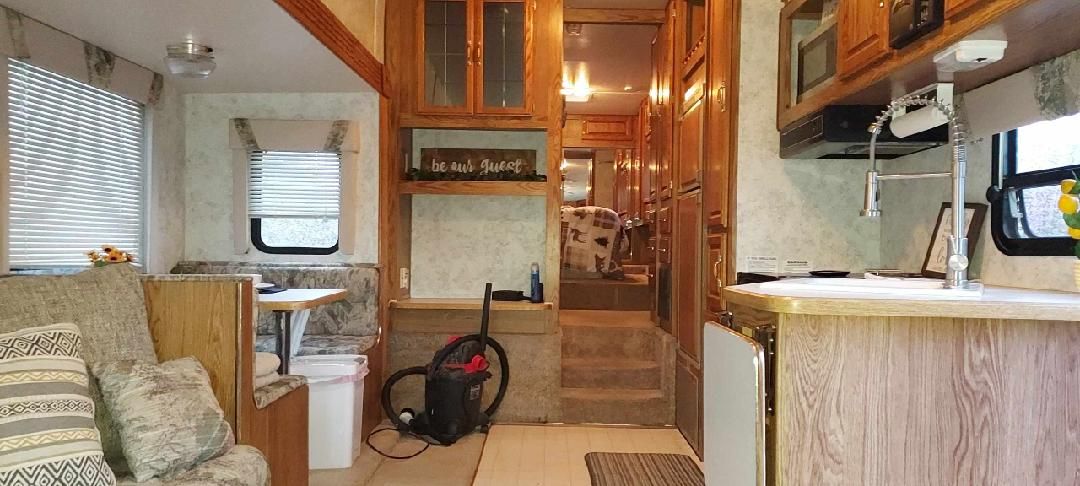 2000 30 ft 5th wheel