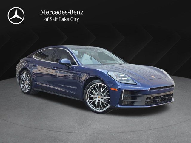 2024 Porsche Panamera Base