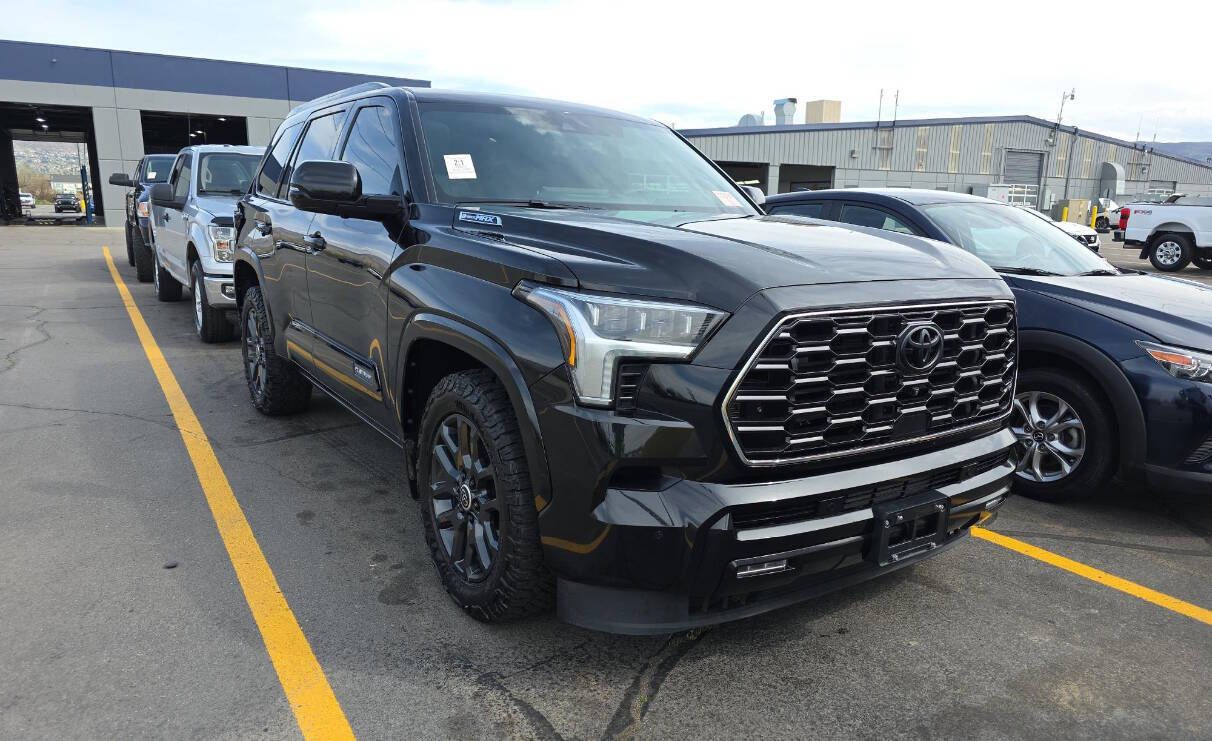 2024 Toyota Sequoia Platinum