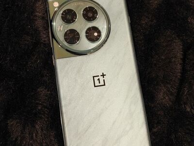 OnePlus 12 Flowy Emerald 512 GB