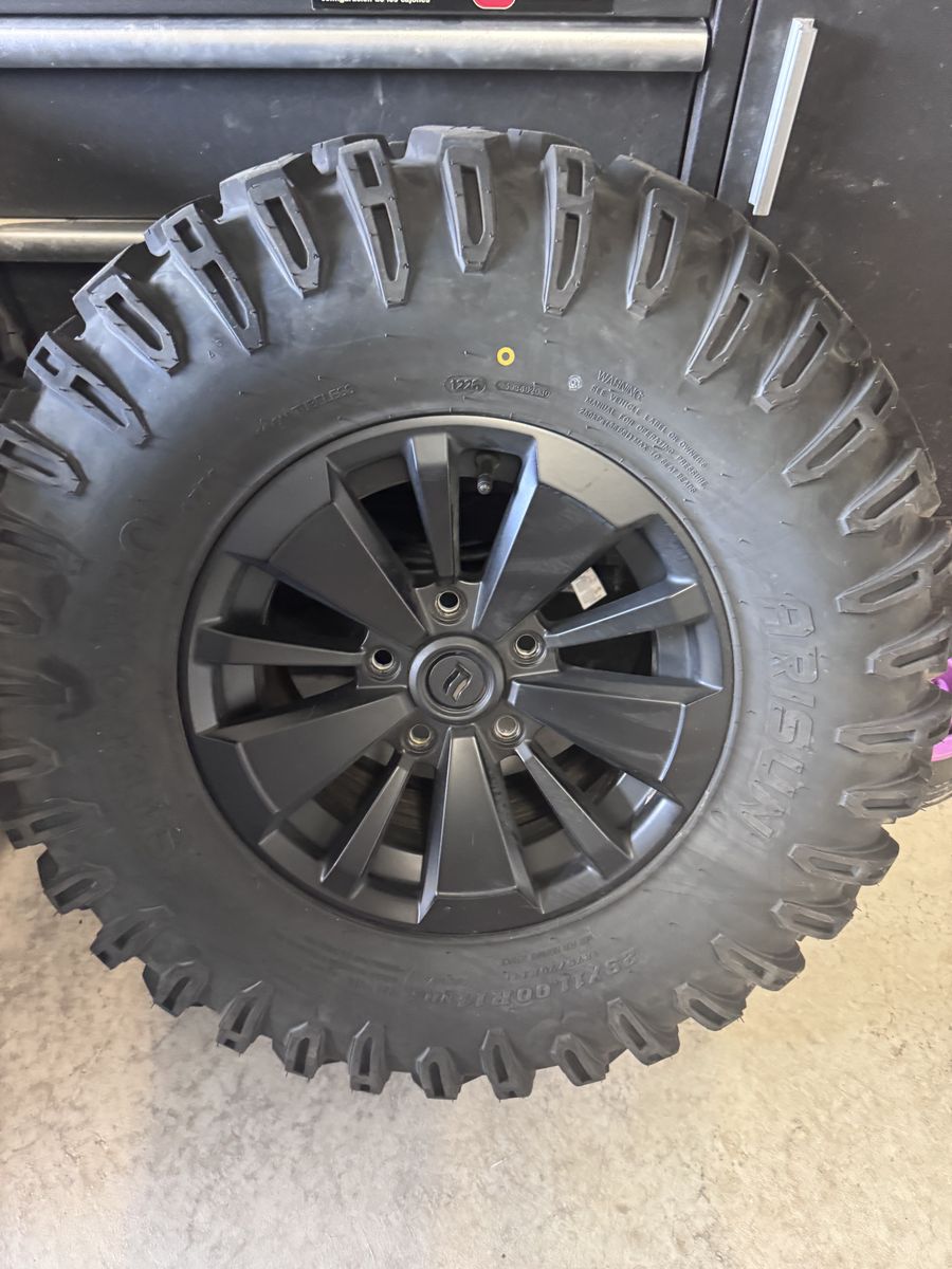 CFMoto U10 Pro XL Highland Stock Wheels & Tires – Like New (<30 Miles!)