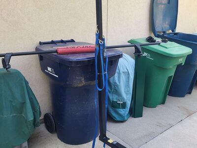 Yakima Q Towers plus Thule Goalpost rear rack.