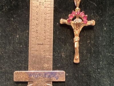 10k Gold Crucifix Pendant with Red Gemstones