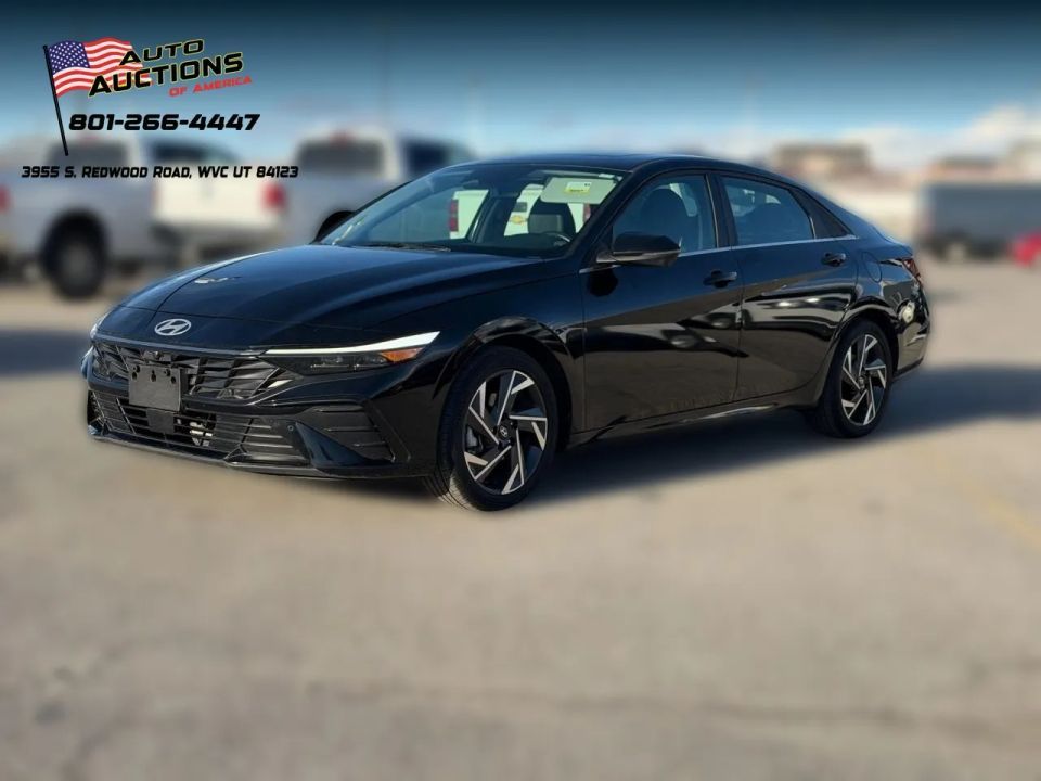 2024 Hyundai Elantra Limited