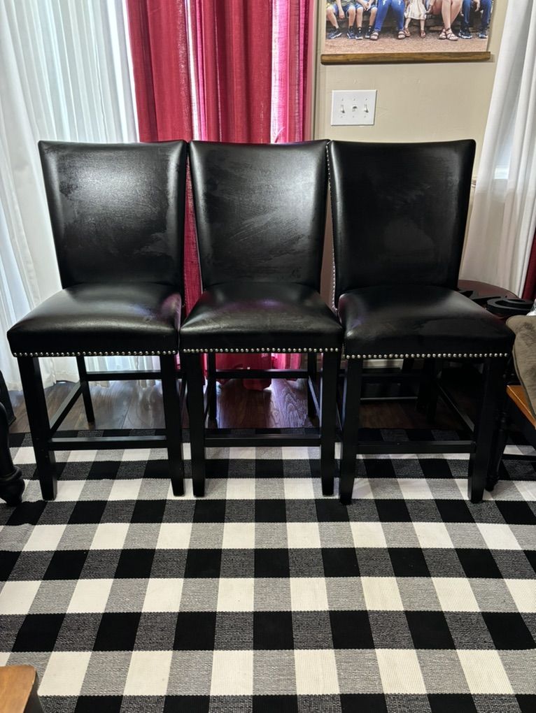 3 Black Bar Stools