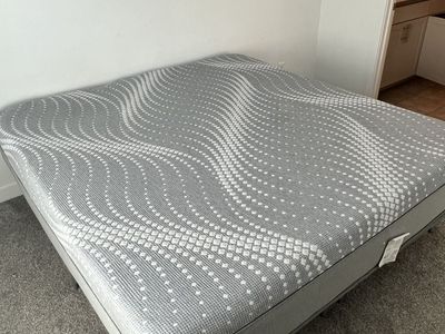 Sealy Posturpedic Hybrid King Mattress