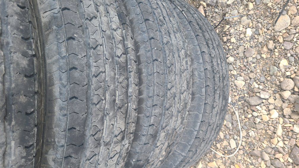 Vanguard 205/75/15 trailer tires