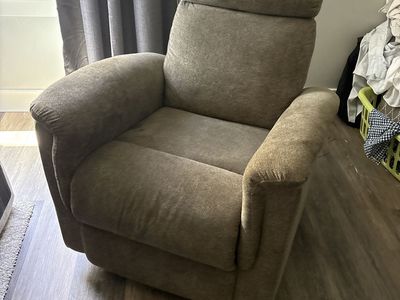 Comfortable Nursery Rocking Chair - Reclines & Swivels, Pet/Smoke-Free Home