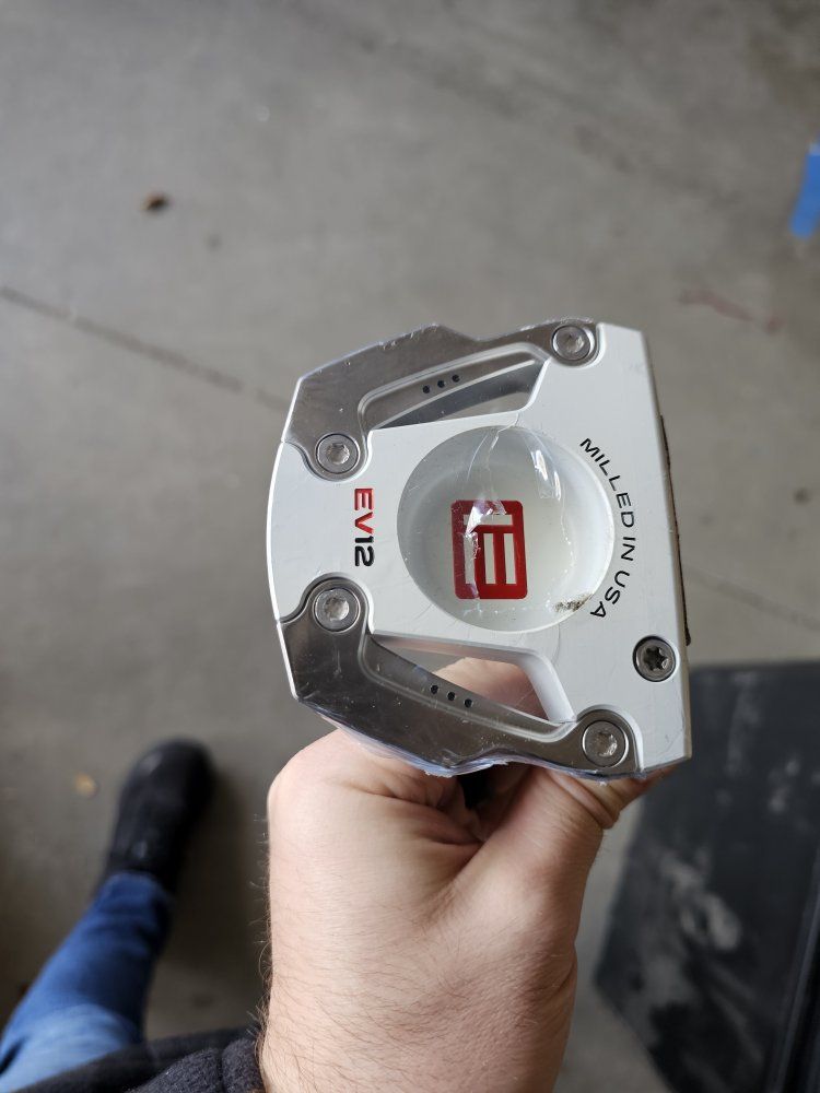 Brand New Evnroll EV12 White 33 Inch Putter