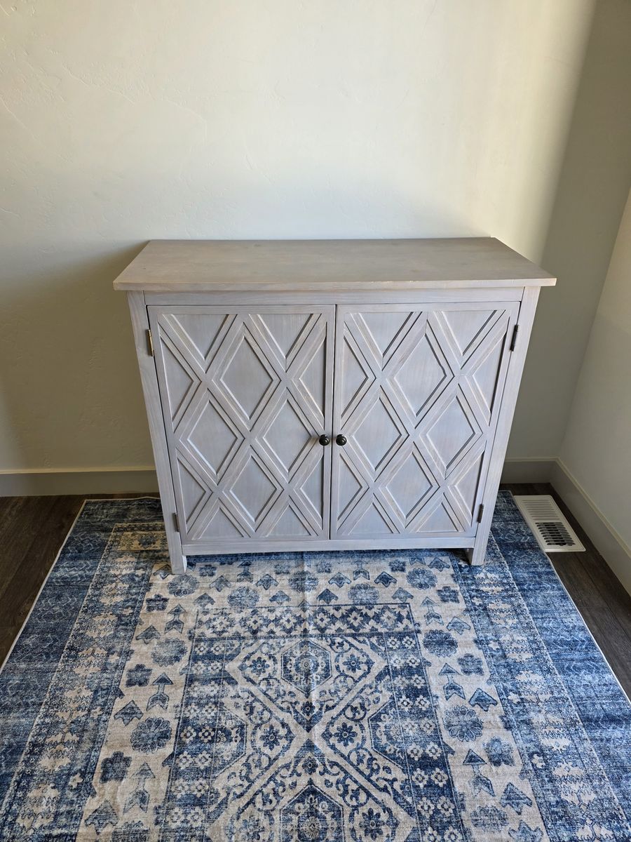 FARMHOUSE CABINET