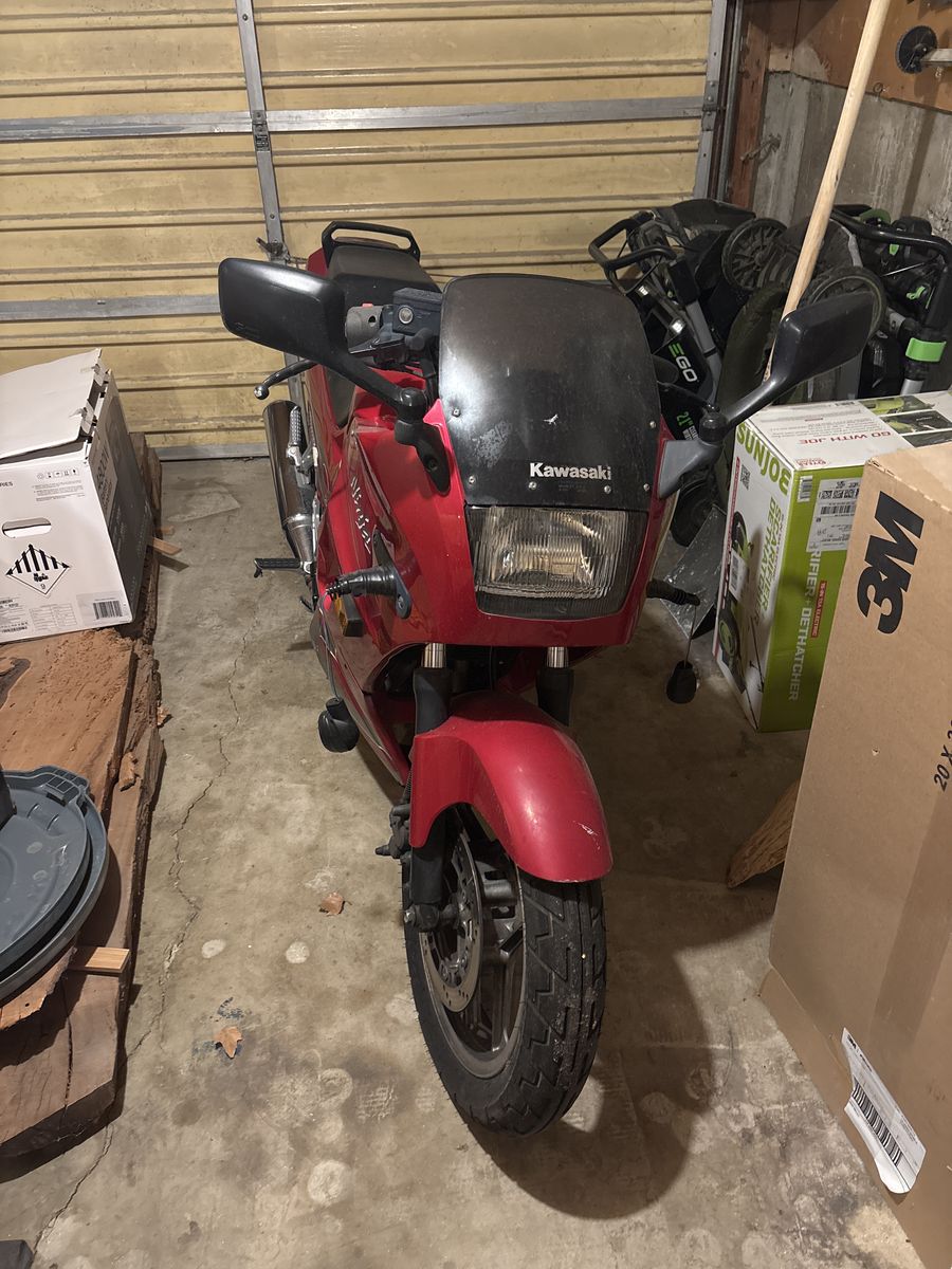 Red Kawasaki Ninja 250cc