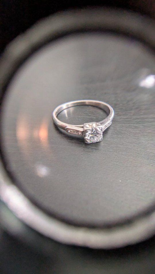 Vintage Art Deco Diamond Platinum Engagement Ring