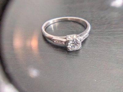 Vintage Art Deco Diamond Platinum Engagement Ring