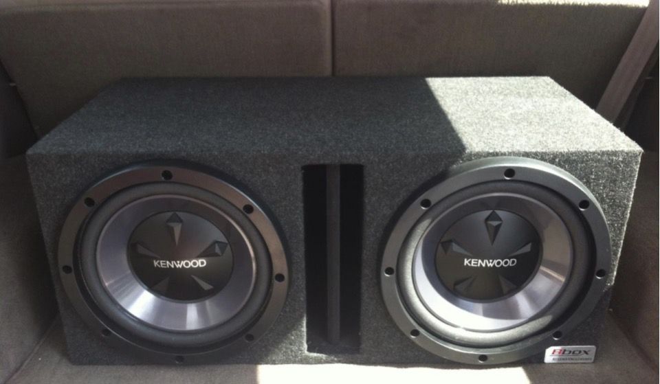 Kenwood subs with pioneer amp new