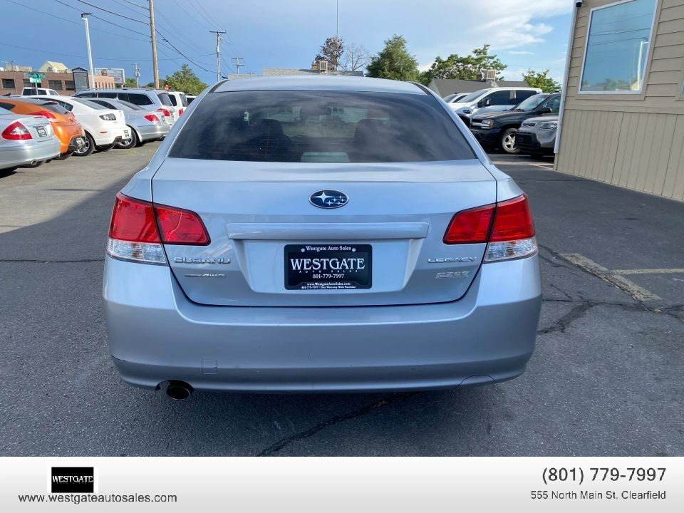 Main image 7