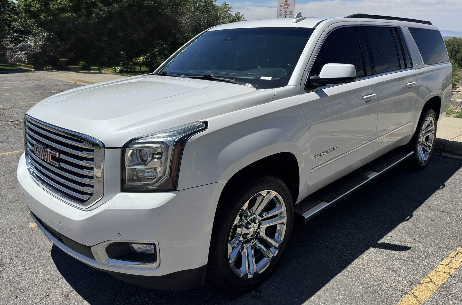 2019 GMC Yukon XL SLT