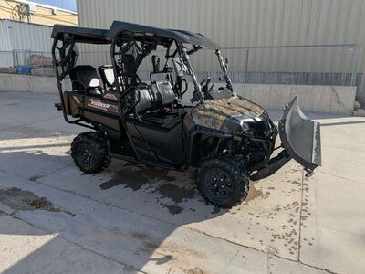 2021 Honda Pioneer 700-4 Deluxe