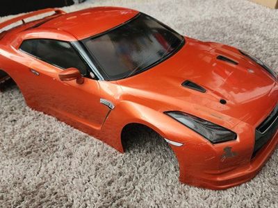 Nissan R35 GTR body