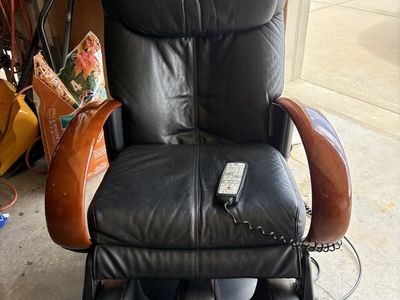 Human Touch HTT-10CRP Massage Chair