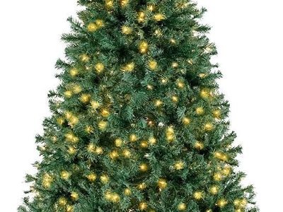 6 Foot Christmas Tree - Free!