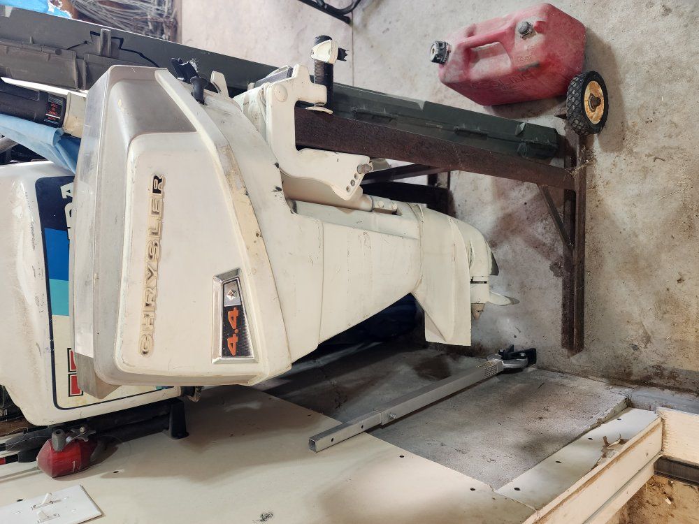 1969 chrystler 4.4 outboard